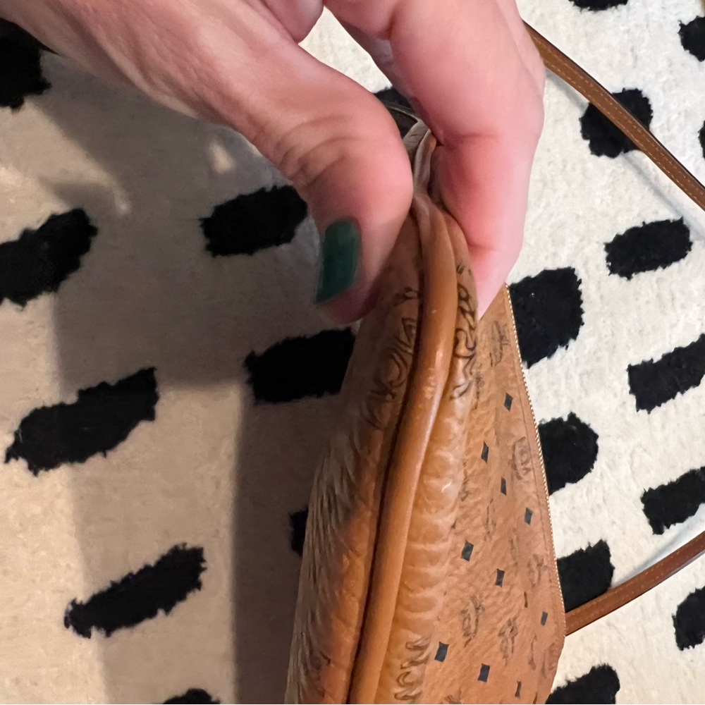 Mcm Visetos Original Crossbody Pouch Cognac Excellent… Gem